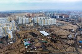 В активно развивающемся районе Красноярска выставлен на продажу участок для строительства жилья